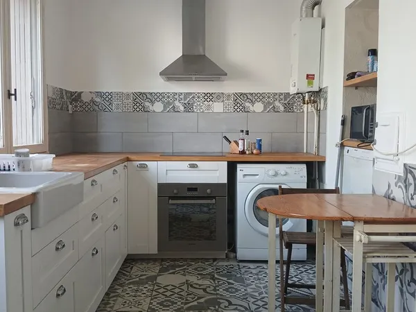 Appartement 72 M2 900 charges comprises