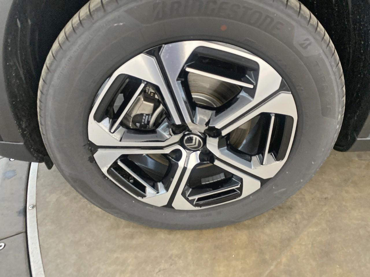 Citroën C3 Aircross hybride 145 ch aut max — photo 11