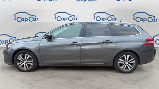 Peugeot 308 SW 1.2 PureTech 130 - Allure – 2019 – 57646 km – Essence – Boîte Manuelle — photo 9
