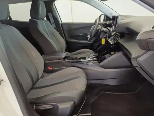 Peugeot 2008 1.2 puretech 130ch s&amp;s allure eat8 — photo 11