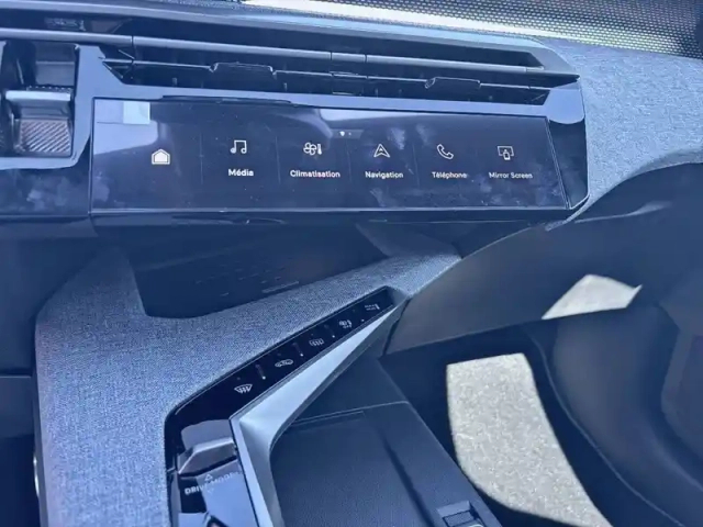 Peugeot 3008 electrique 210 ch 73 kwh — photo 18