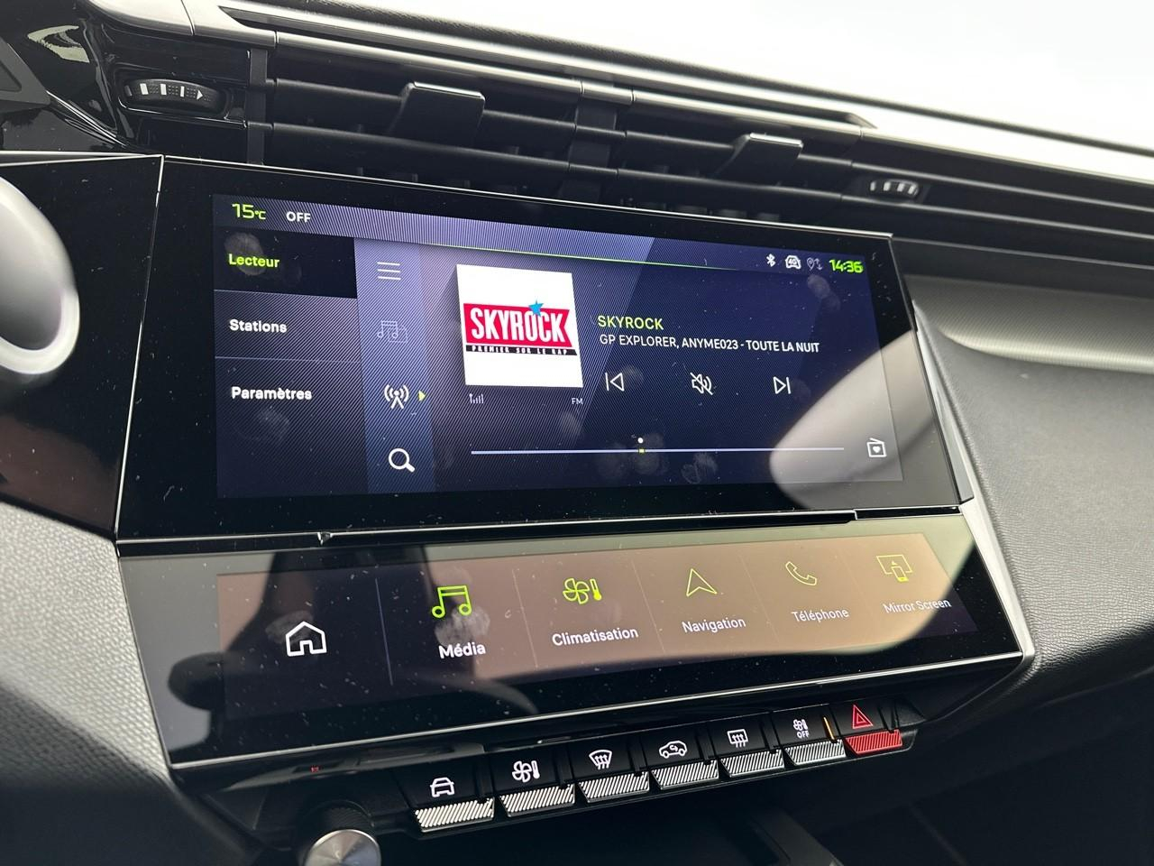 Peugeot 408 hybrid 145 e-dcs6 gt — photo 25