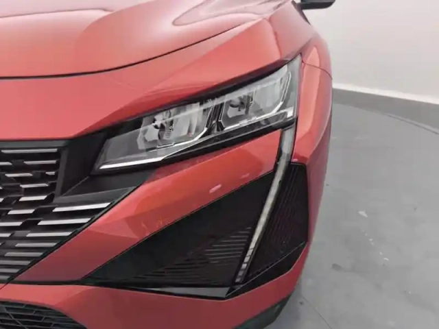 Peugeot 408 puretech 130 ch s&amp;s eat8 allure pack — photo 14