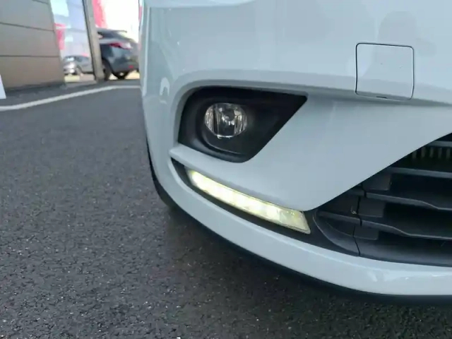 Renault Clio dci 90 e6c — photo 6