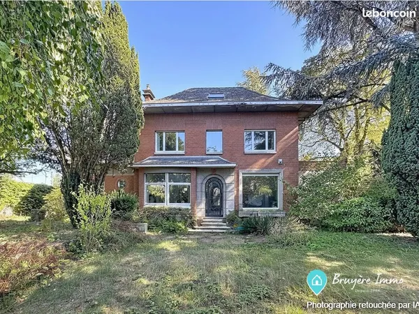 Maison 7 pièces 200 m²