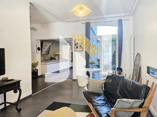 Maison 6 pièces 154 m²