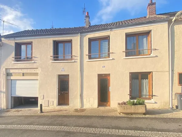 STUDIO dans une petite copropriété