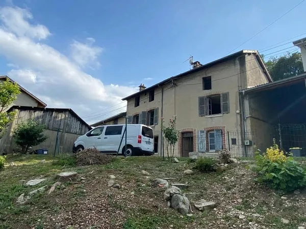 Maison dans un cadre champêtre