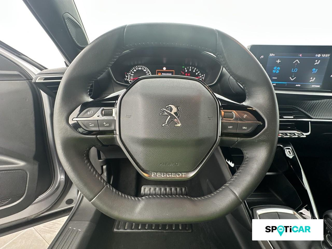 Peugeot 2008 1.2 puretech 100ch s&s active pack — photo 12