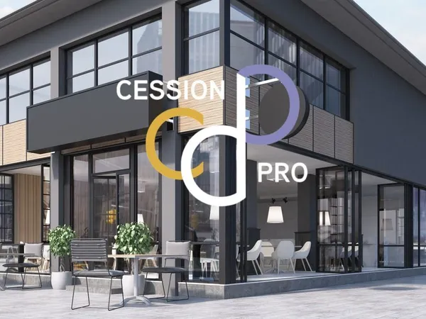 LOCAL COMMERCIAL DE 875 M² A LOUER AU SEIN D'UNE IMPORTANTE ZONE COMMERCIALE NIMOISE