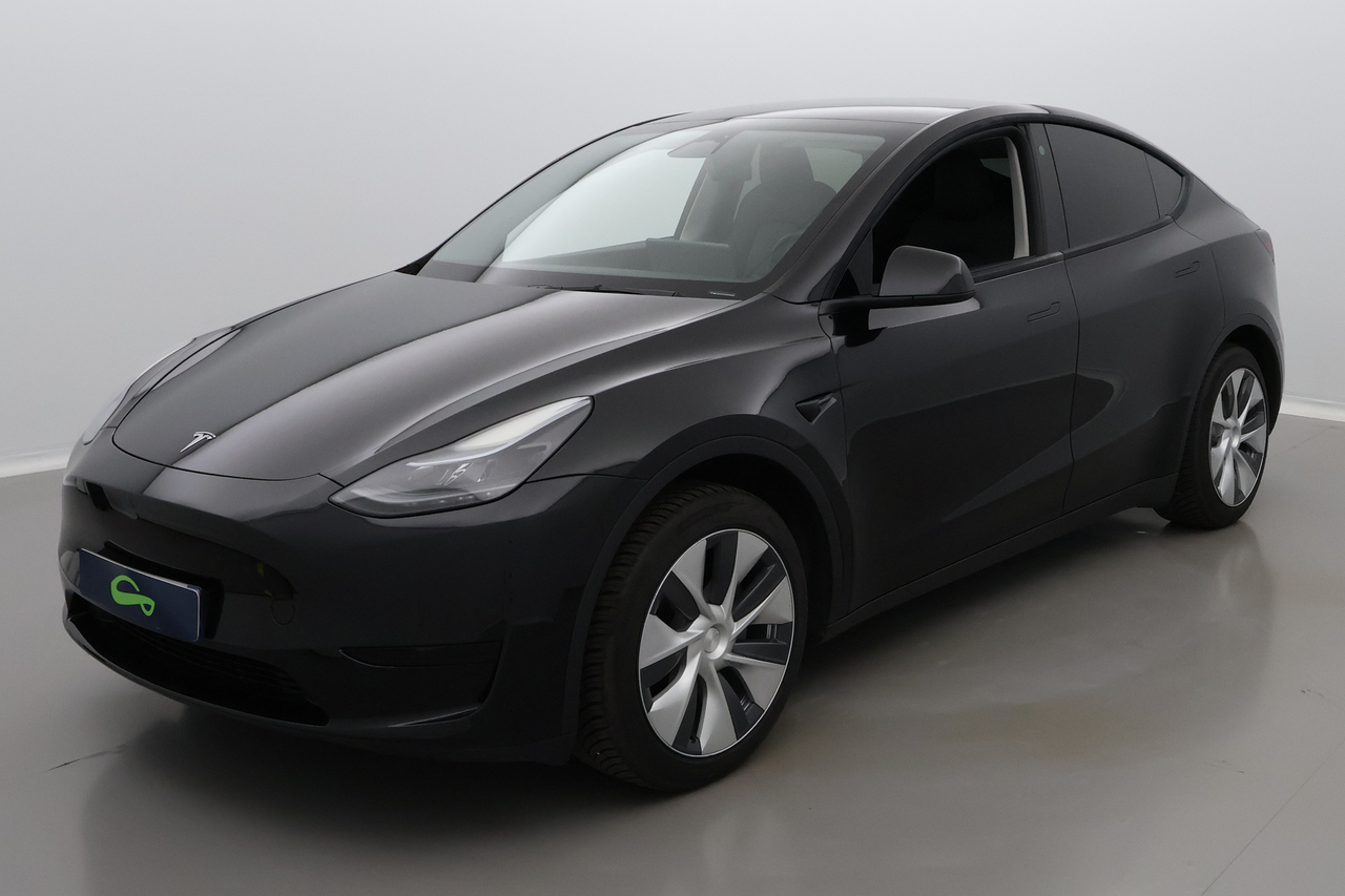 Tesla MODEL Y — photo 1