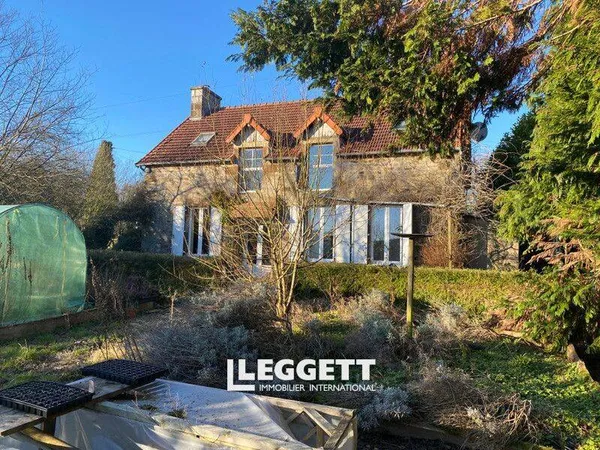 Maison 12 pièces 238 m²