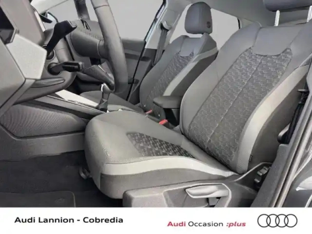 Audi A1 sportback 30 tfsi 110ch advanced s tronic 7 — photo 7