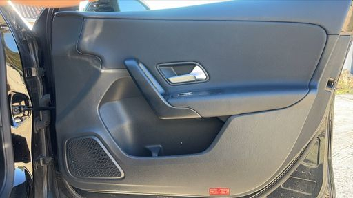 Mercedes Classe A 250 218 8G-DCT - Style Line – 2022 – 65991 km – Hybride essence – Boîte Automatique — photo 26