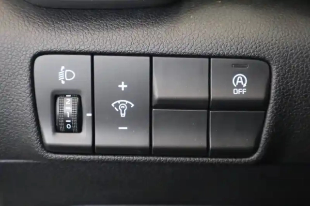 Kia Sportage 1.6 crdi 136ch mhev dct7 4x2 — photo 111