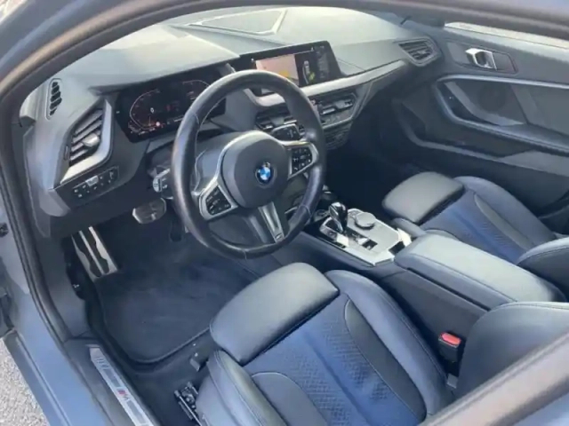 Bmw Serie 1 série 1 118ia 136ch m sport dkg7 — photo 3