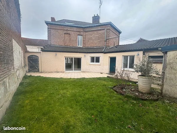 Maison 7 pièces 180 m²