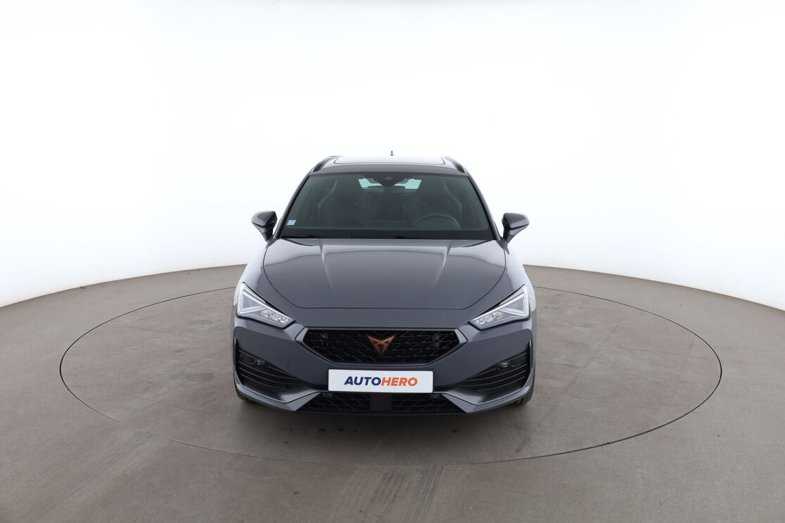 Cupra Leon Sportstourer 1.4 e-Hybrid DSG6 — photo 8