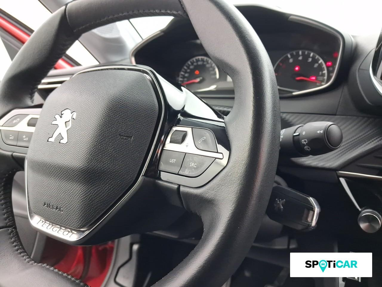 Peugeot 208 1.2 puretech 100ch s&s style — photo 18