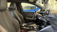 Peugeot 208 1.2 PureTech 130ch S&S GT EAT8 — photo 15