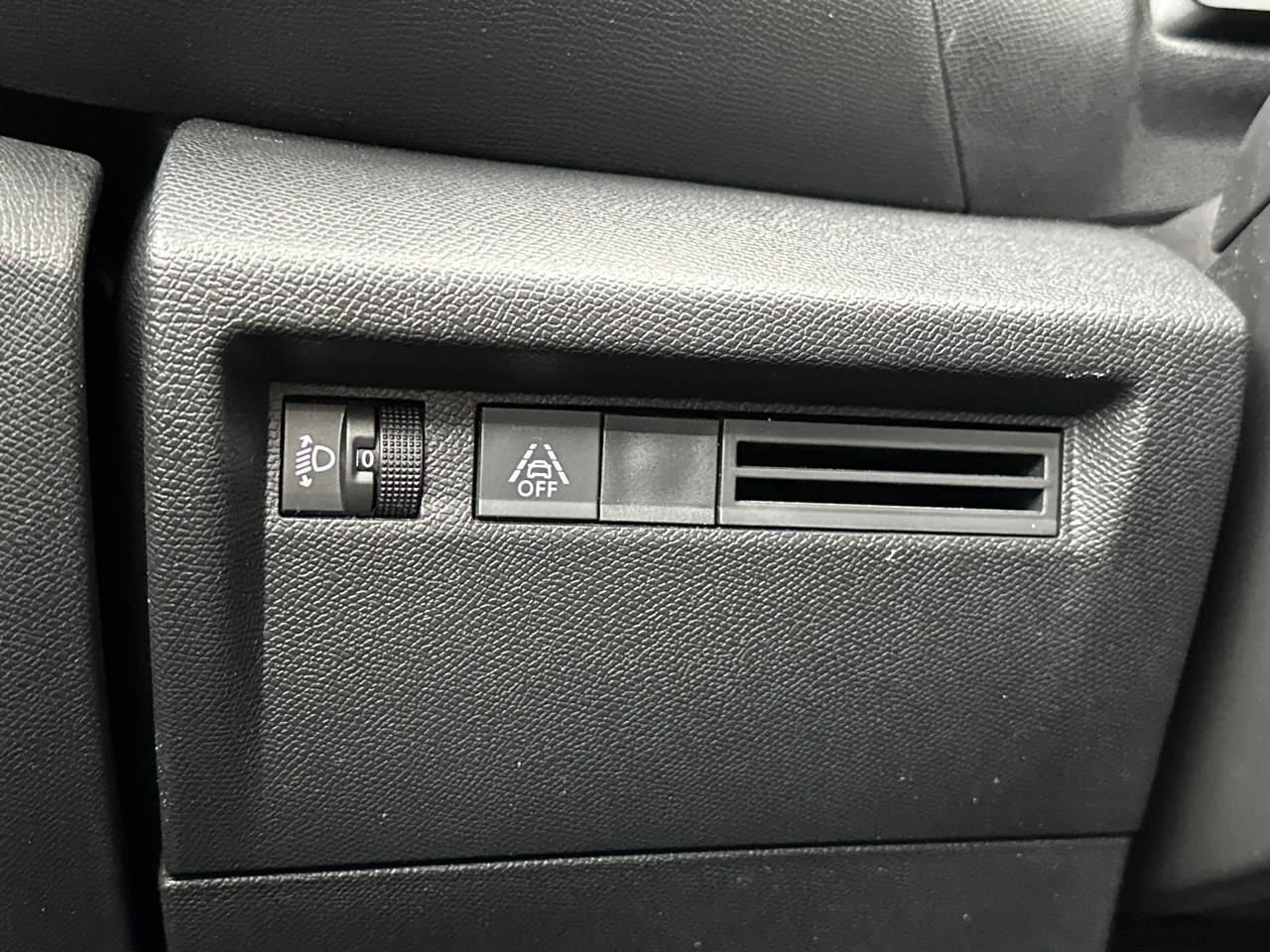Citroën C4 puretech 100 s&s bvm6 feel — photo 16