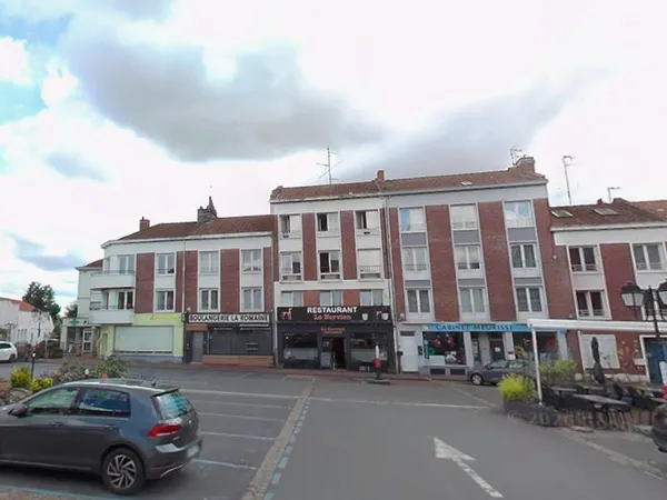 Local commercial 46 m² BAVAY