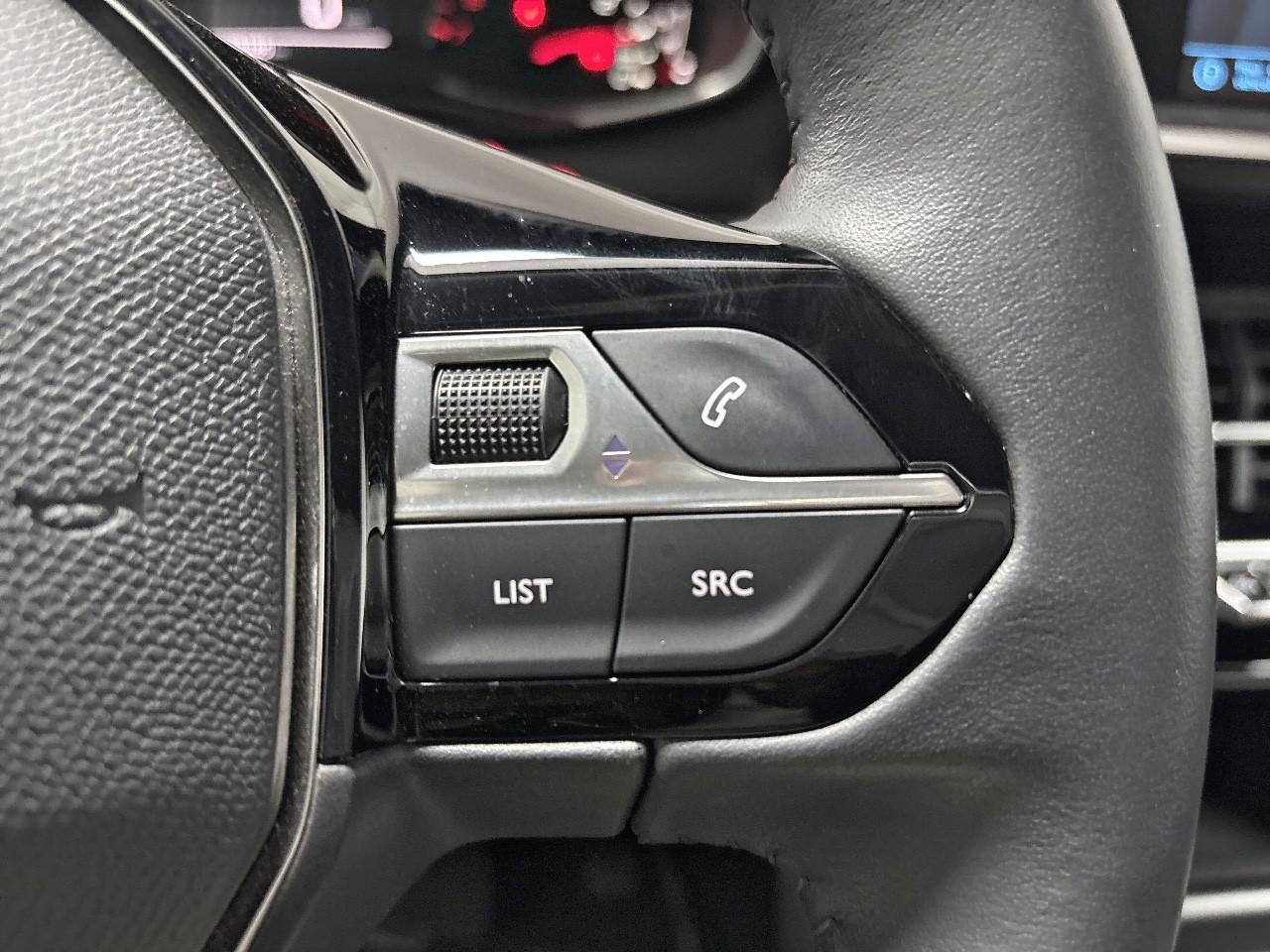 Peugeot 2008 puretech 100 s&s bvm6 allure — photo 27