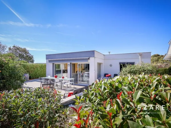 VILLA CONTEMPORAIRE SUR GRAND TERRAIN - TALANT RESIDENTIEL