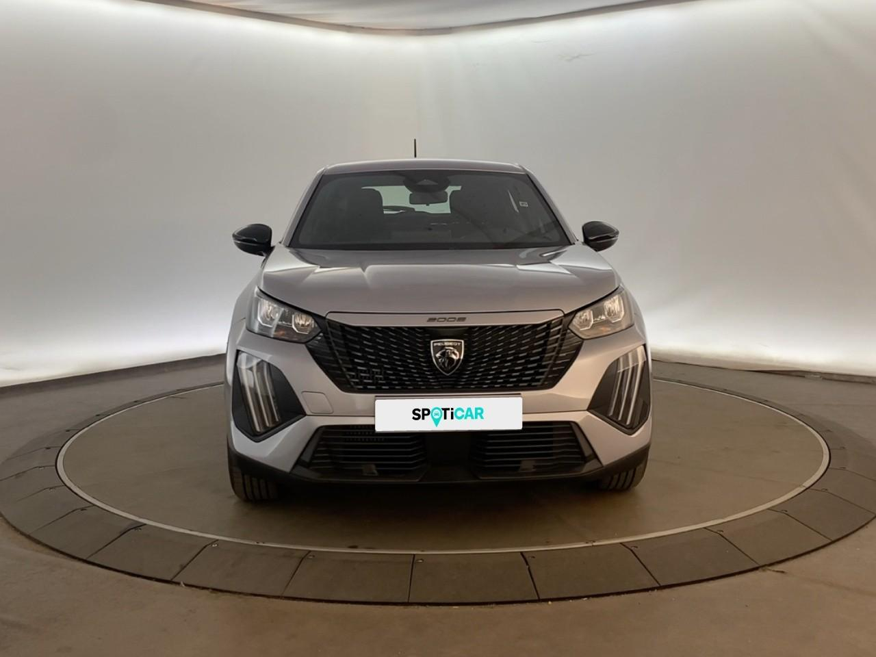 Peugeot 2008 hybrid 145 ch e-dcs6 style — photo 2