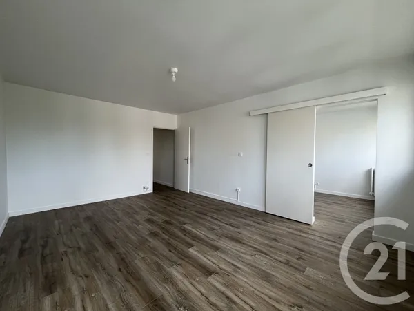 Appartement 4 pièces 77 m²