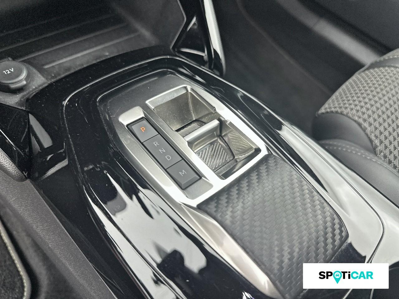 Peugeot 2008 1.2 puretech 130ch s&s gt eat8 — photo 14