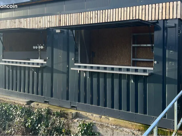 CONTAINER ÉVÈNEMENTIEL 16 m² - CLÉ EN MAIN - COMME NEUF