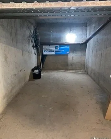 BOX dans résidence sécurité MARSEILLE VALMANTE