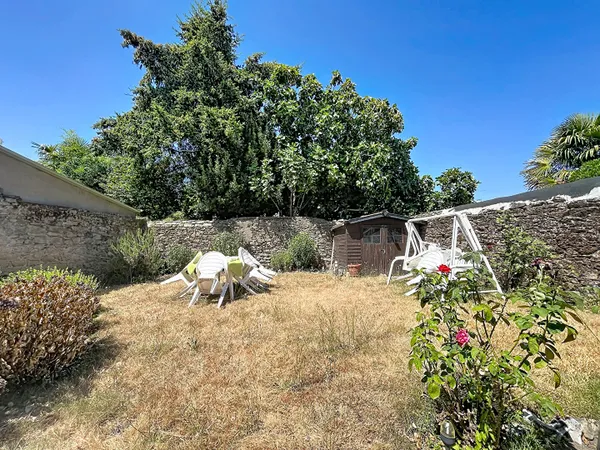 Appartement Nantes Chantenay - Proche Jean Macé - 2 chambres - Jardin privatif - Caveau