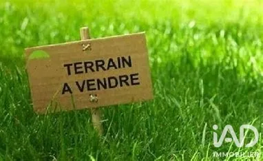 Terrain 330 m²