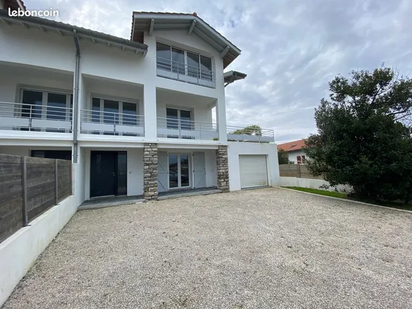 Maison 6 pièces vue mer 146 m²