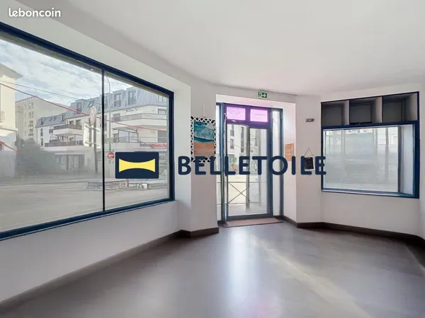 Local bureaux 34 m²