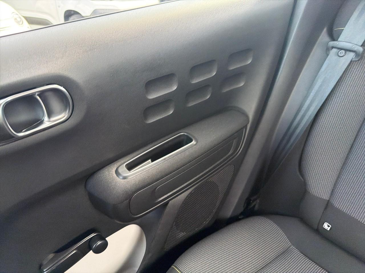 Citroën C3 1.2 puretech 83ch s&s max — photo 23