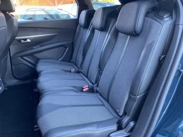 Peugeot 5008 ii puretech 130 s&amp;s allure — photo 18