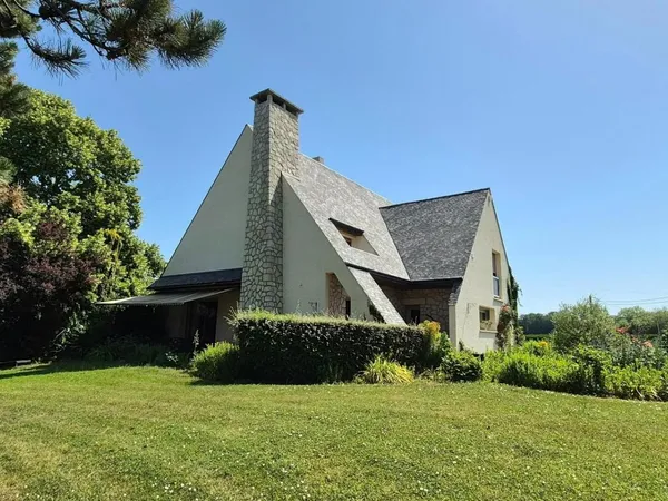 Vie de plain pied - 7 chambres - Grande pièce de vie
