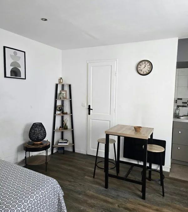 Photo 2
