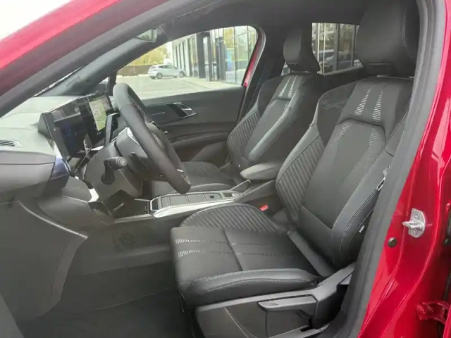 Renault Clio tce 115 ch edc — photo 9