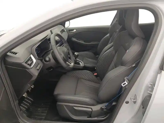 Renault Clio tce 90 ch gsr2 — photo 11