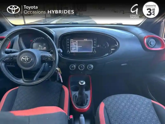 Toyota Aygo X 1.0 vvt-i 72ch design my23 — photo 8