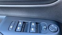 Citroen C5 Aircross PureTech 130ch S&S Shine EAT8 — photo 18
