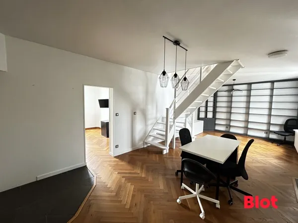 A LOUER - MAISON - PROCHE RUE DE NANTES - 125m2