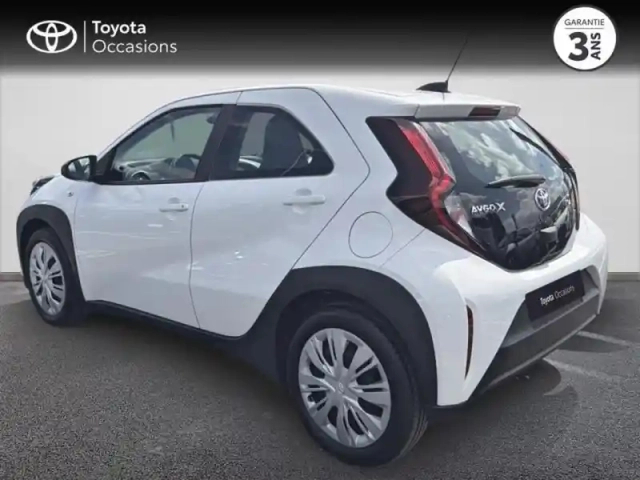 Toyota Aygo X 1.0 vvt-i 72ch dynamic my23 — photo 2