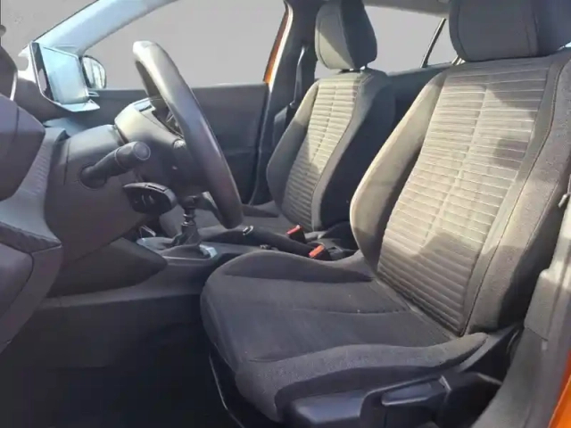 Peugeot 2008 puretech 100 s&amp;s bvm6 — photo 11