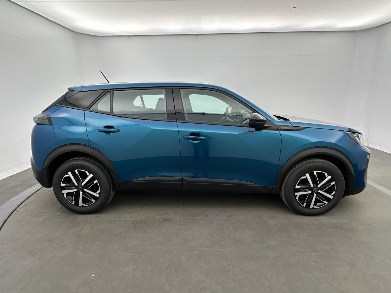Peugeot 2008 100 s&s bvm6 style — photo 4