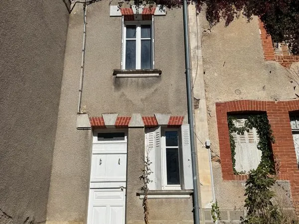 Maison à louer à Gargilesse-Dampierre (36)